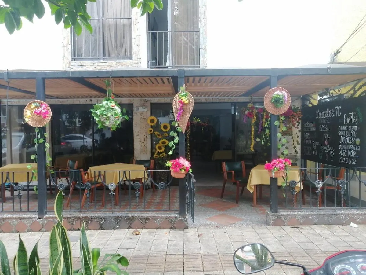 Hotel Laureles 70 Medellin Colombia