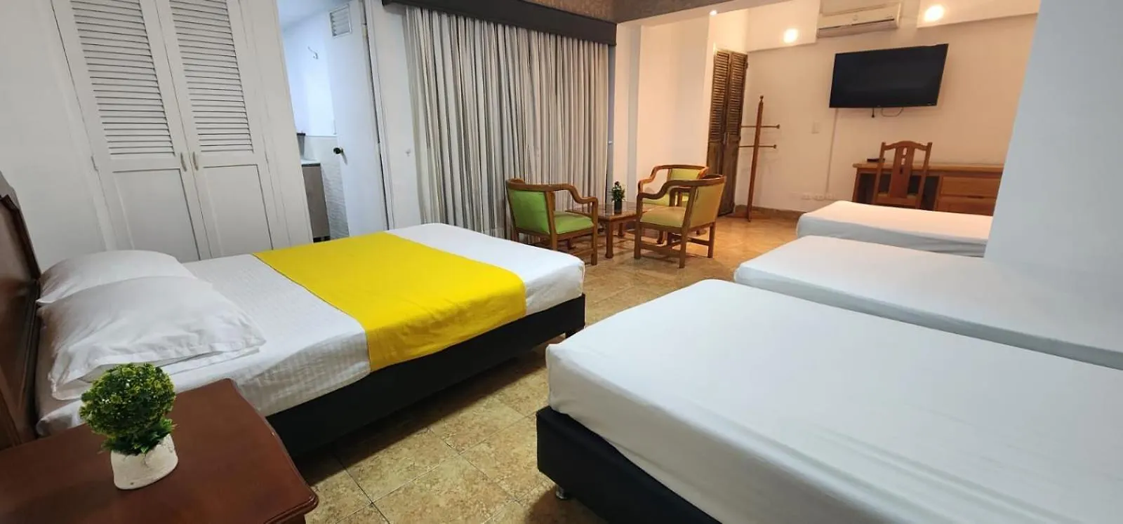 Hotel Laureles 70 Medellin