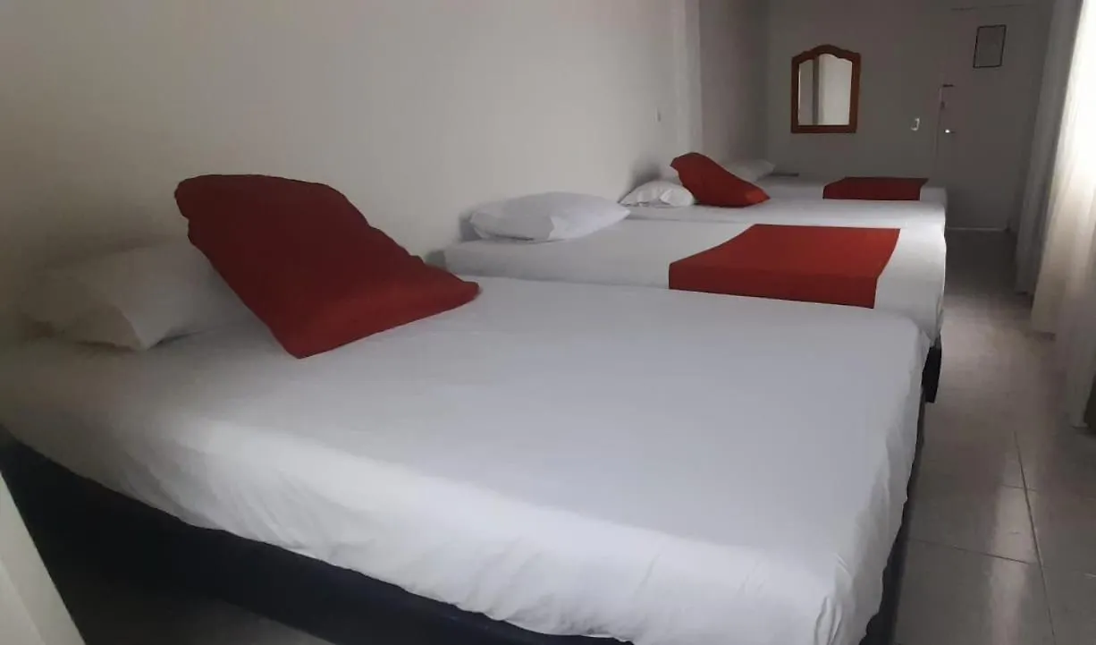 Hotel Laureles 70 Medellin
