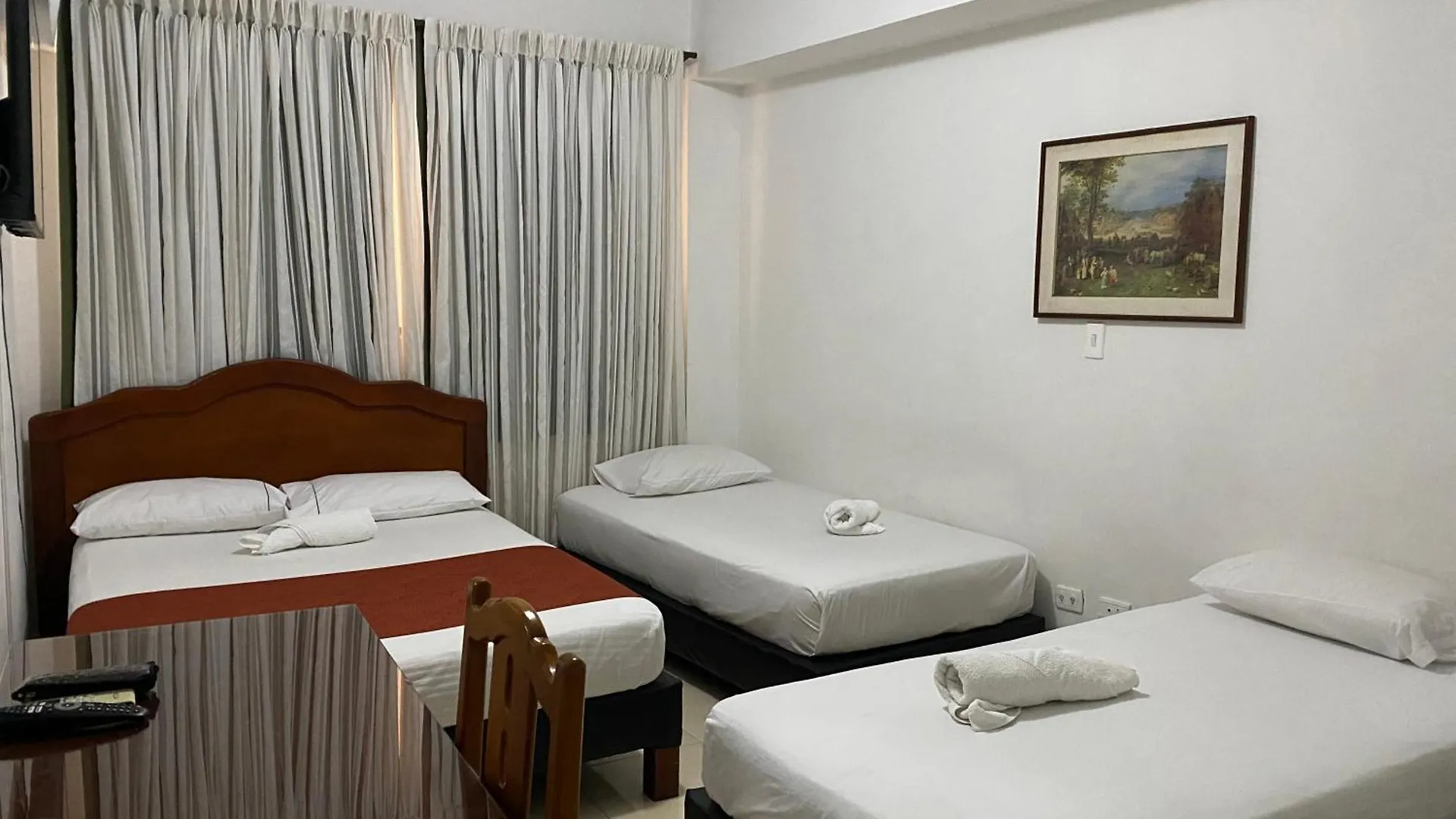 Hotel Laureles 70 Medellin