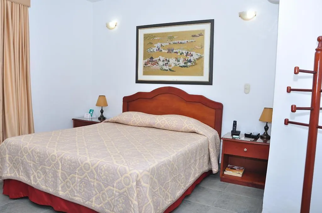 Hotel Laureles 70 Medellin