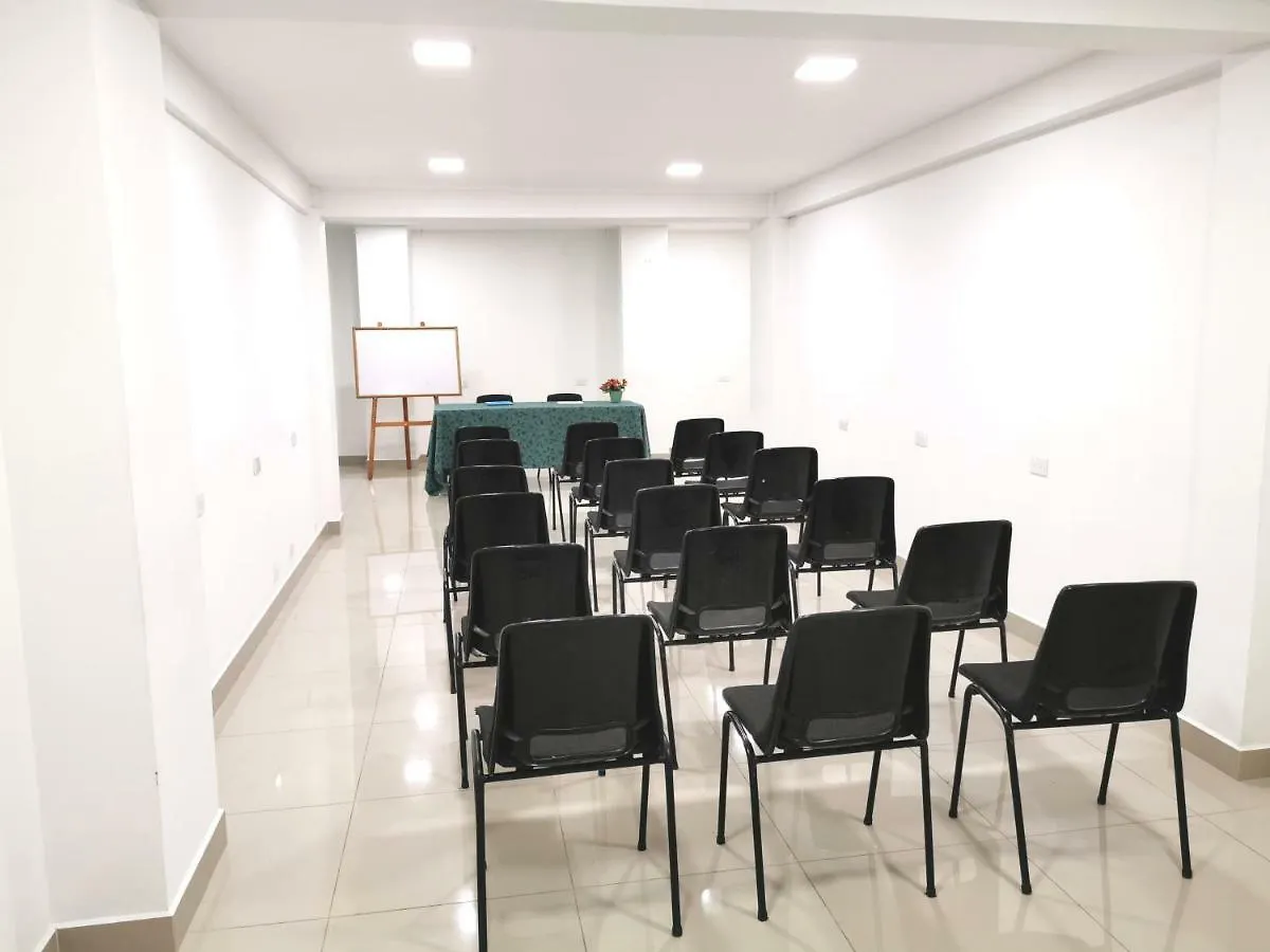 Hotel Laureles 70 Medellin 3*,  Colombia