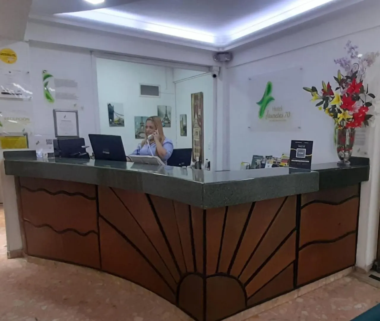 Hotel Laureles 70 Medellín